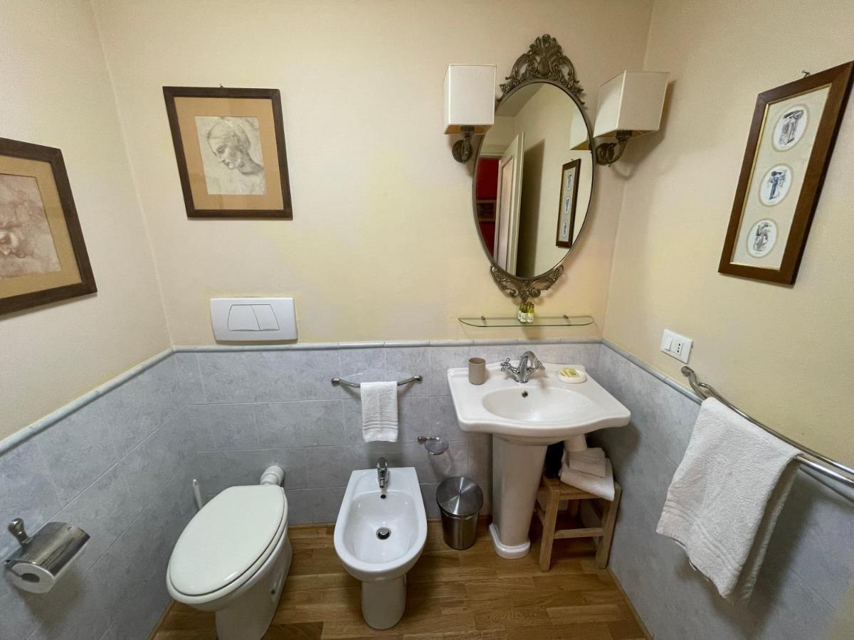 La Boheme Bed & Breakfast Лука Екстериор снимка