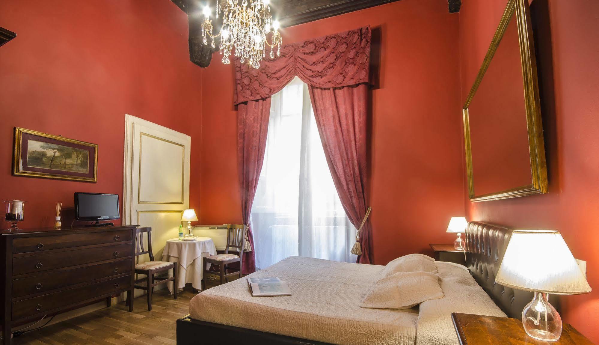 La Boheme Bed & Breakfast Лука Екстериор снимка